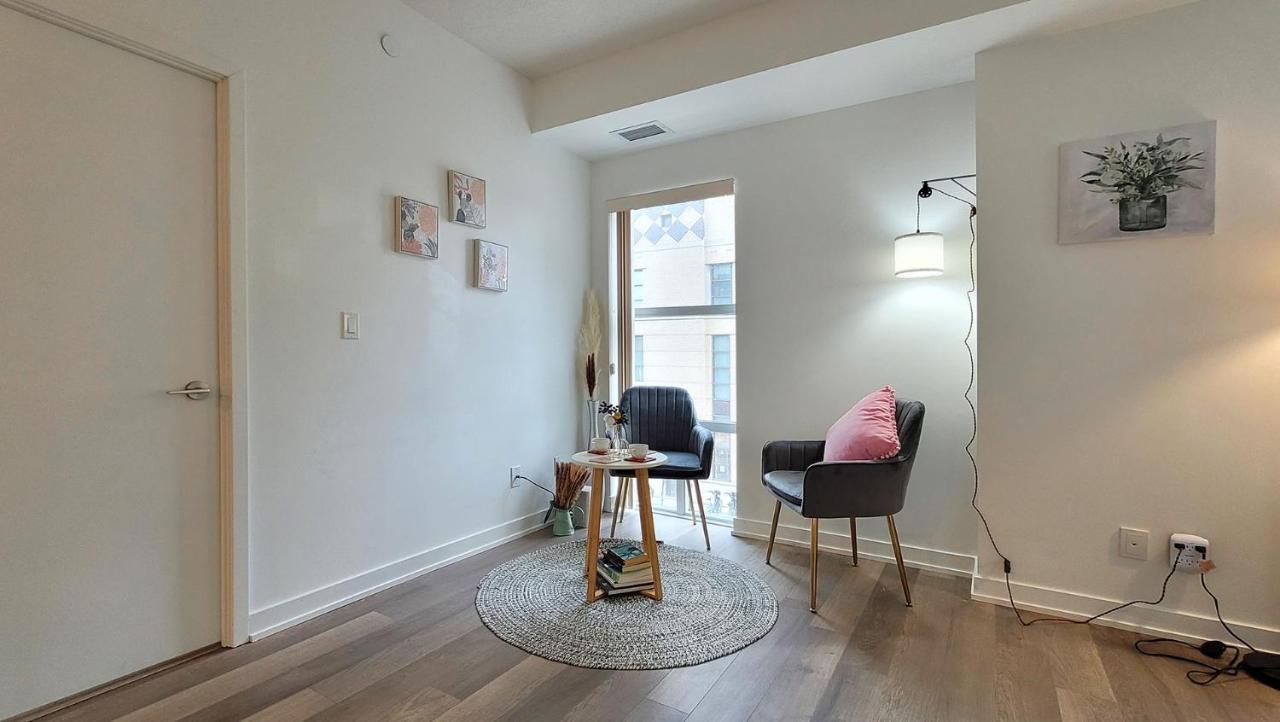 Lovely 3 Bedrooms In University Of Toronto Zewnętrze zdjęcie