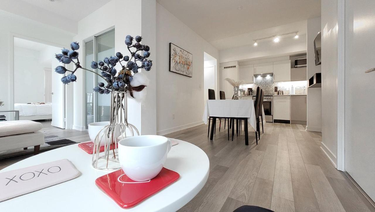 Lovely 3 Bedrooms In University Of Toronto Zewnętrze zdjęcie