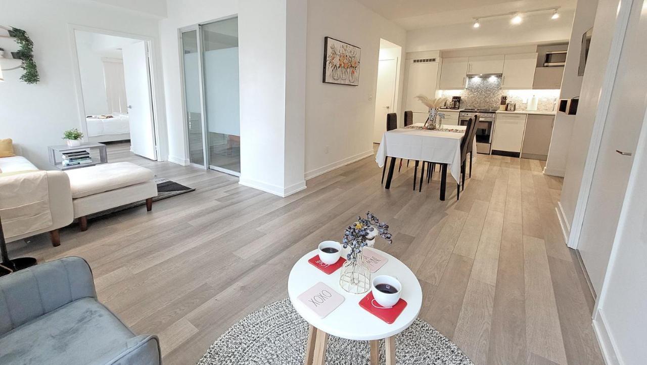 Lovely 3 Bedrooms In University Of Toronto Zewnętrze zdjęcie