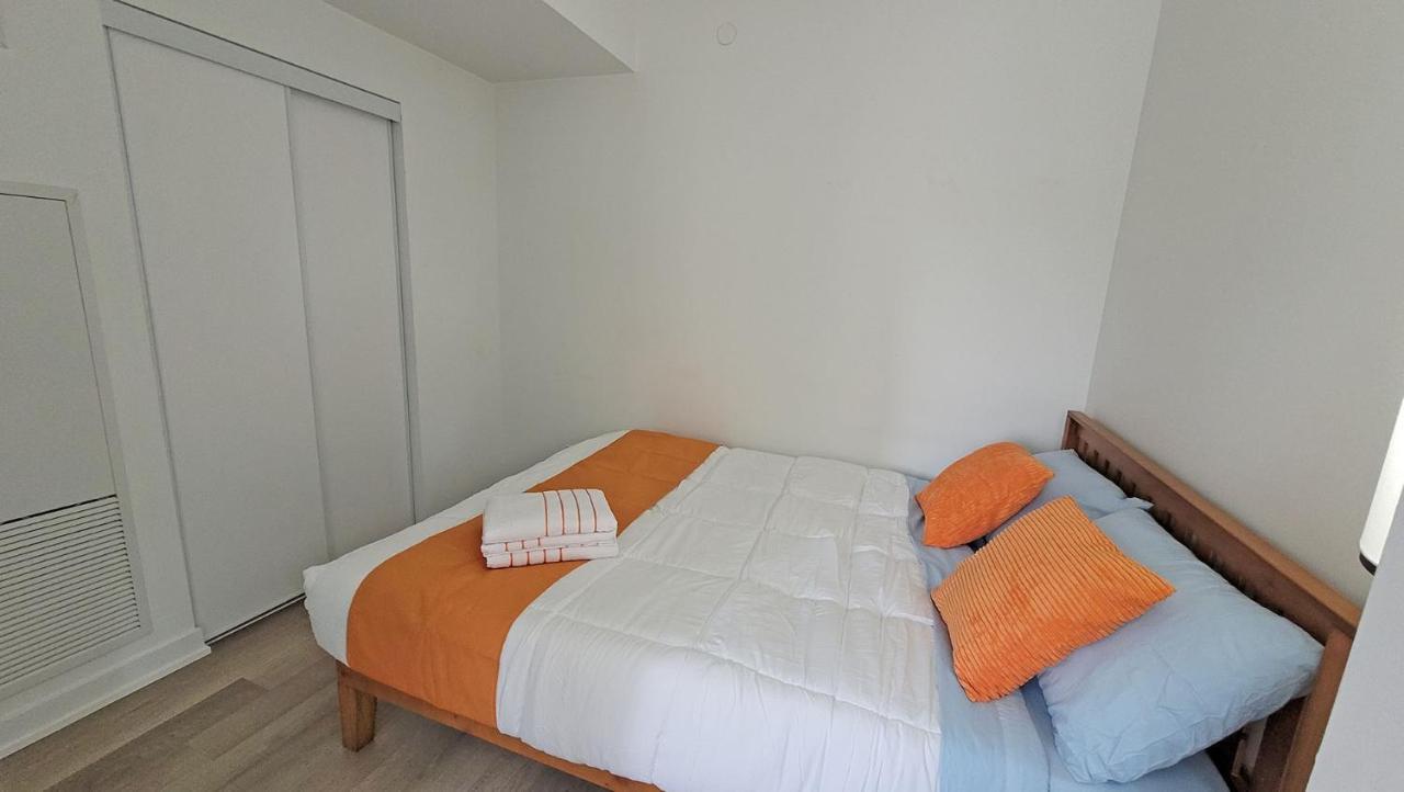 Lovely 3 Bedrooms In University Of Toronto Zewnętrze zdjęcie